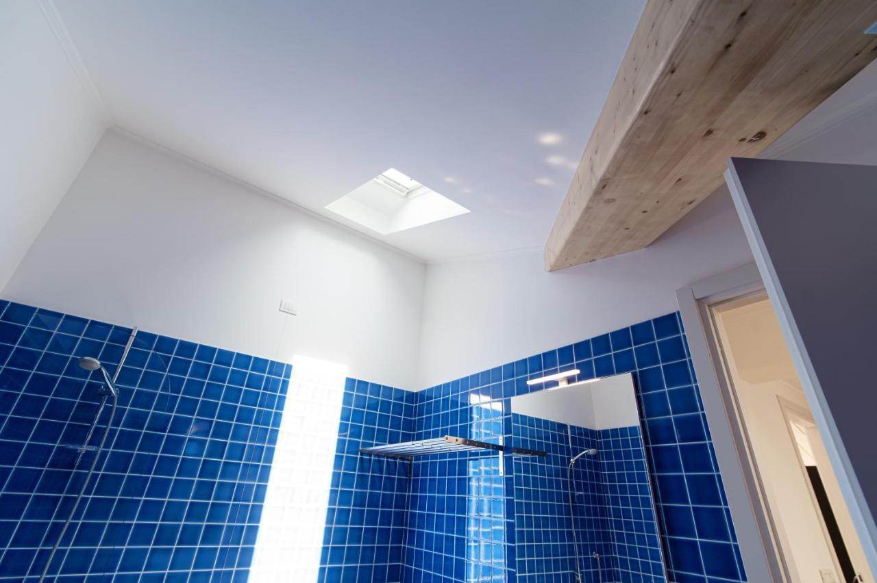 Attic 64 - The House Of Travelers Apartment Como Luaran gambar
